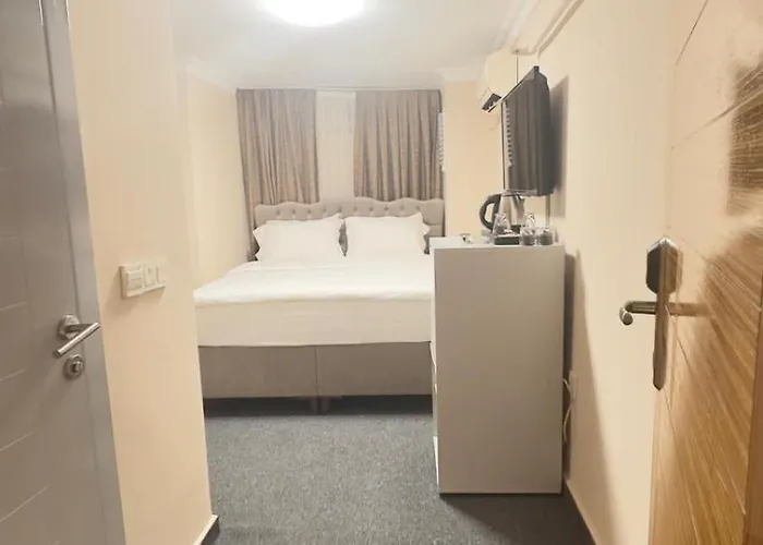 New Harbiye B4 * Provincia di Istanbul